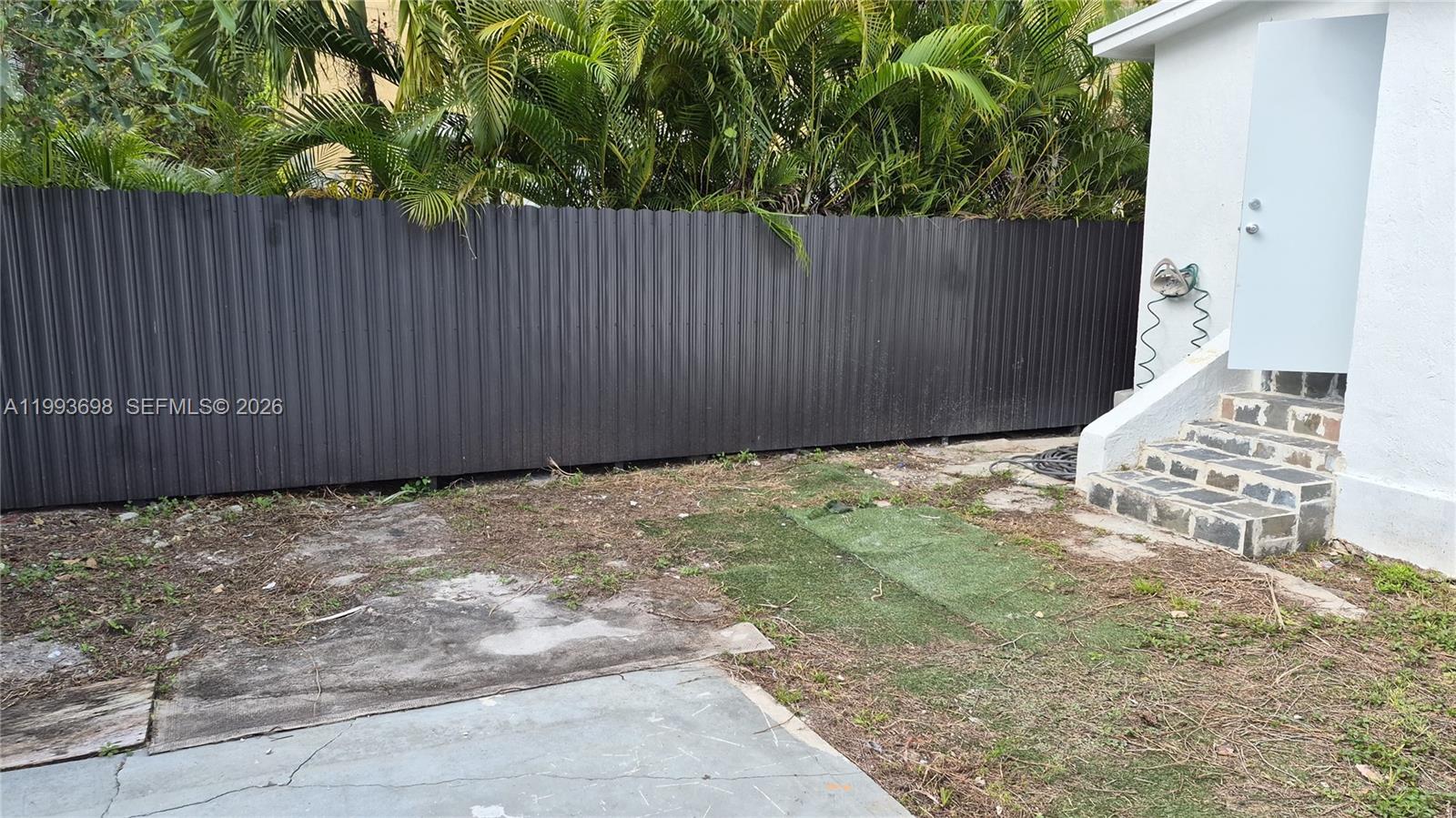 DIXIE HIGHWAY TRACK - Residential