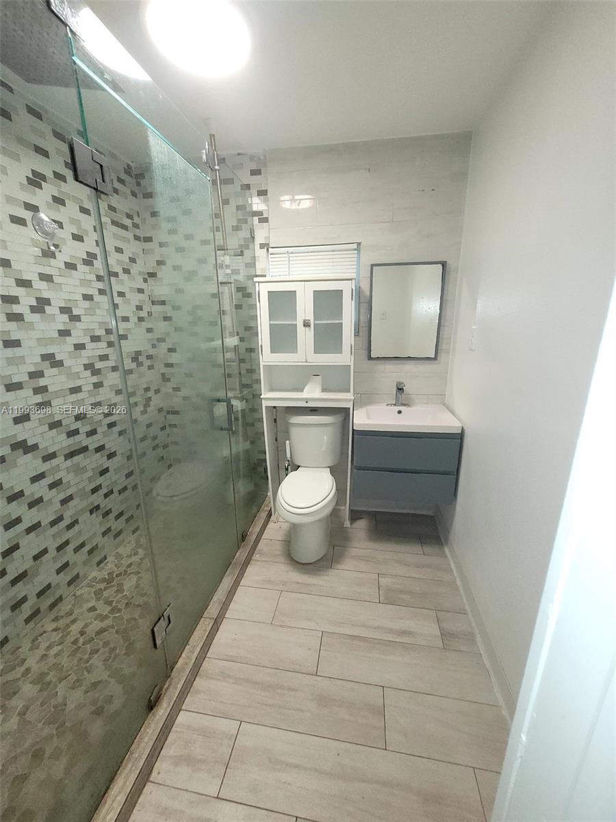 DIXIE HIGHWAY TRACK - Residential