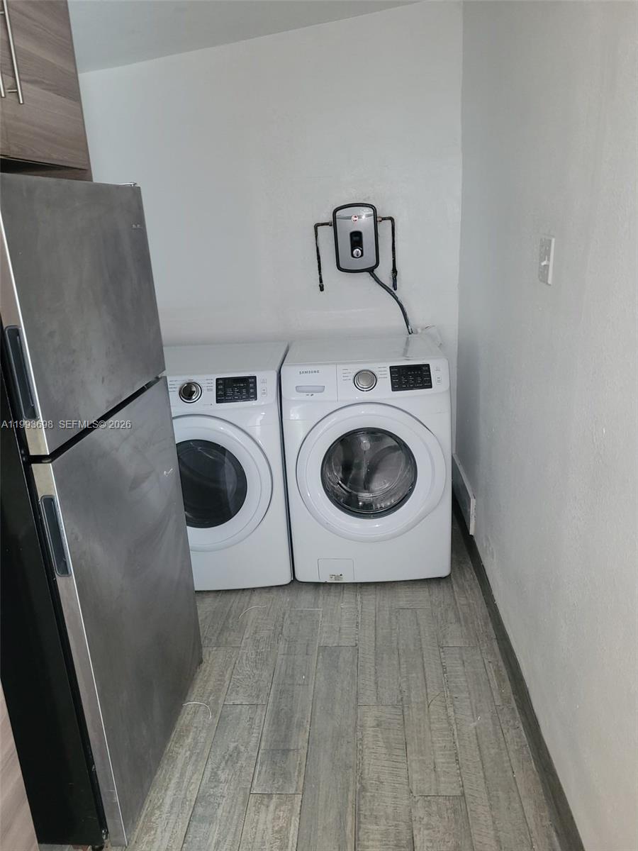 DIXIE HIGHWAY TRACK - Residential