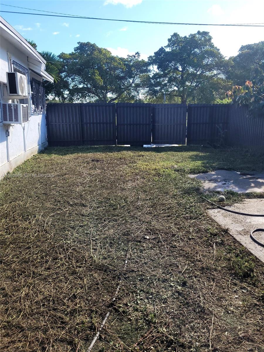 DIXIE HIGHWAY TRACK - Residential