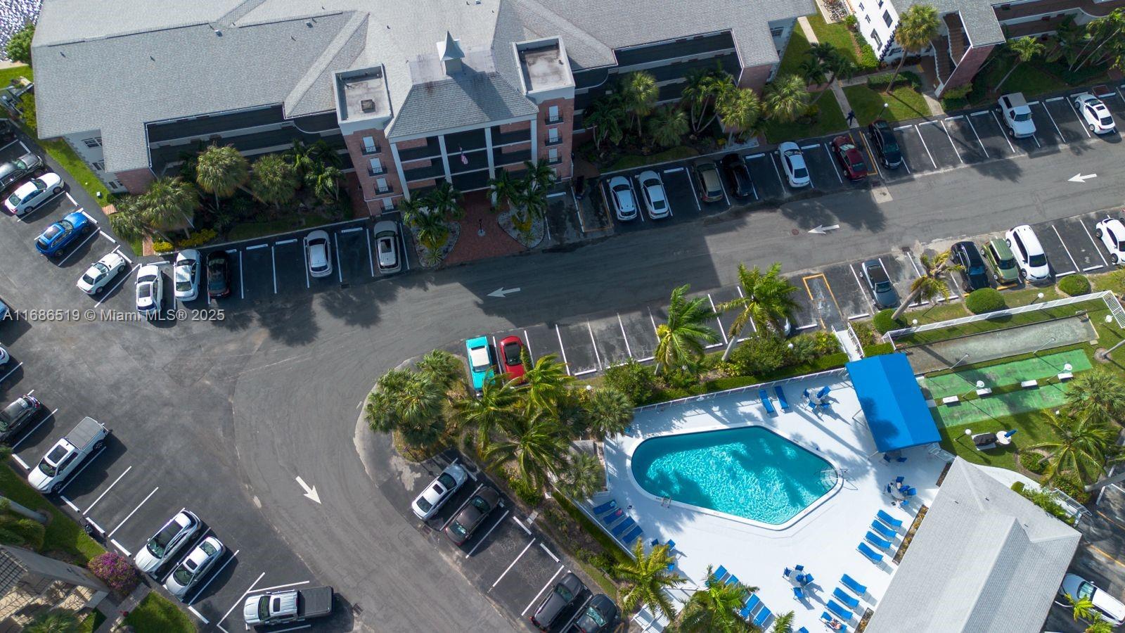 ISLE OF PARADISE CO-OP F - Residential