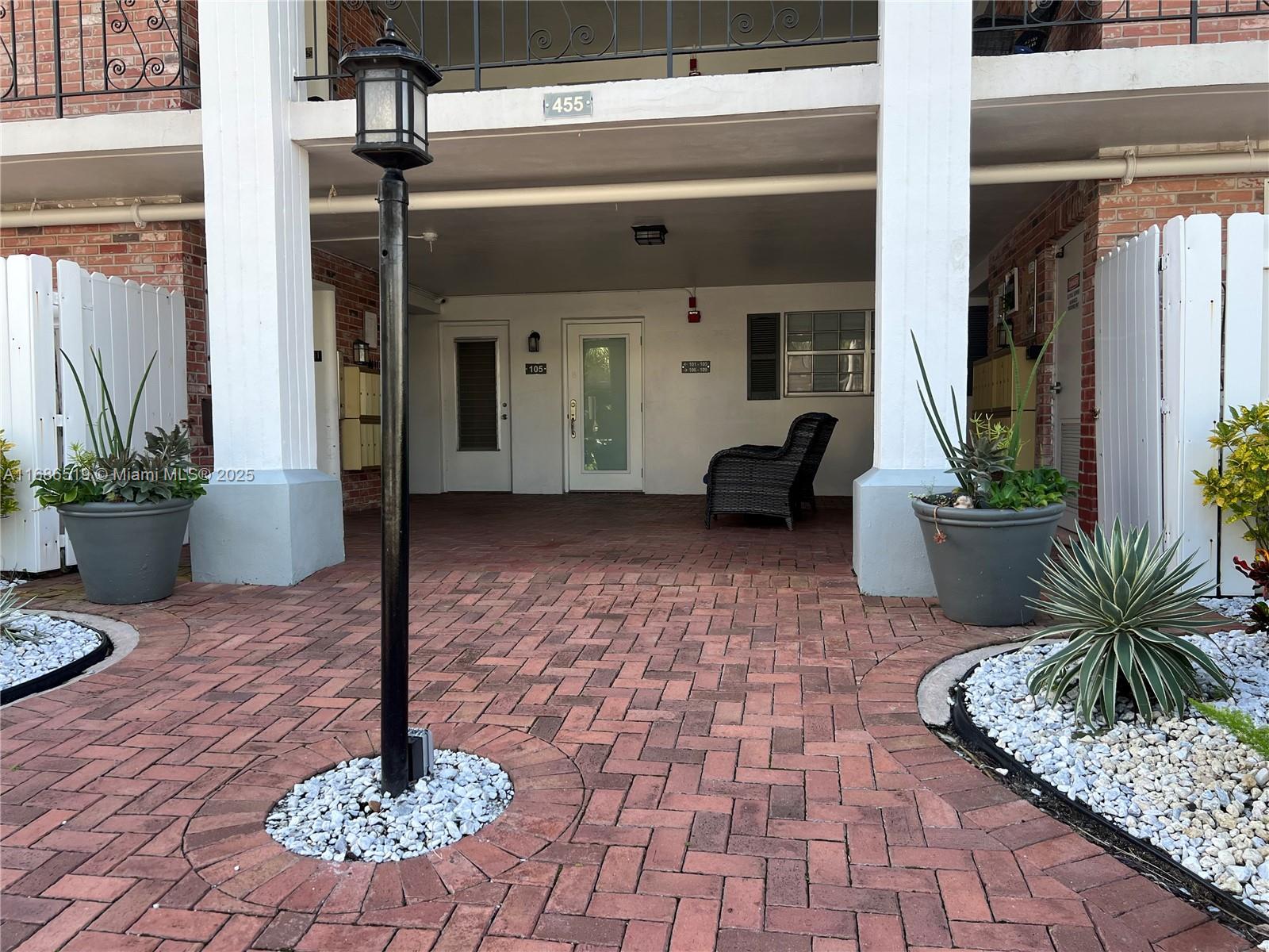 ISLE OF PARADISE CO-OP F - Residential