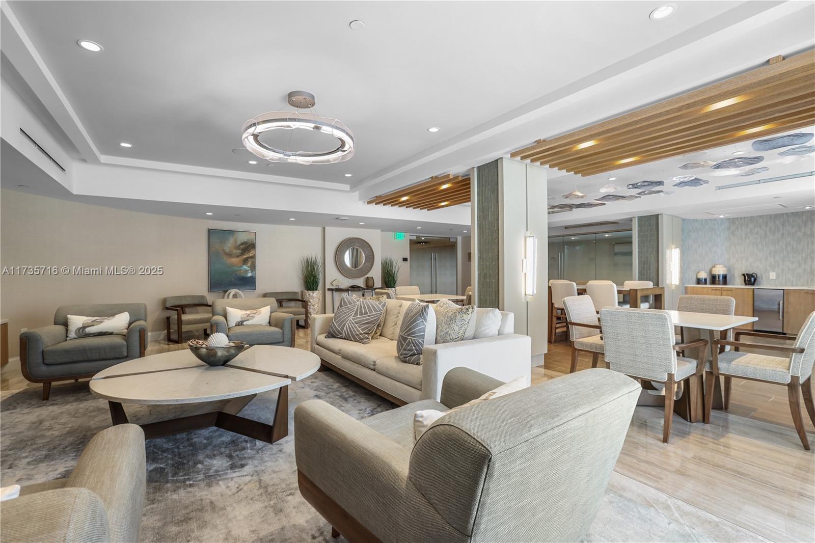 MARBELLA CONDO - Residential