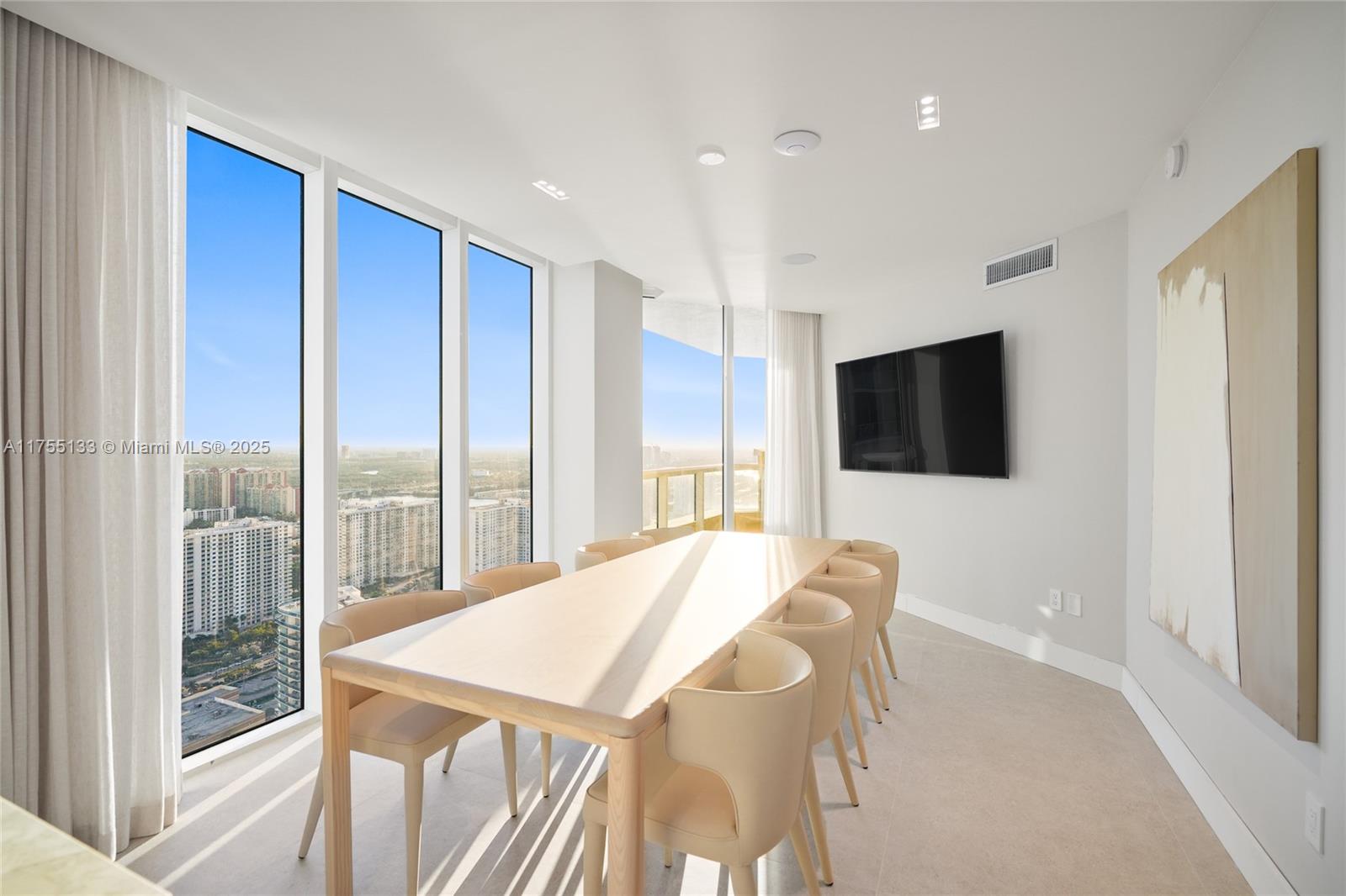 ACQUALINA OCEAN RESIDENCE - Residential