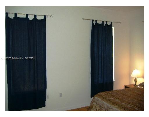 HAMILTON CONDO - Residential