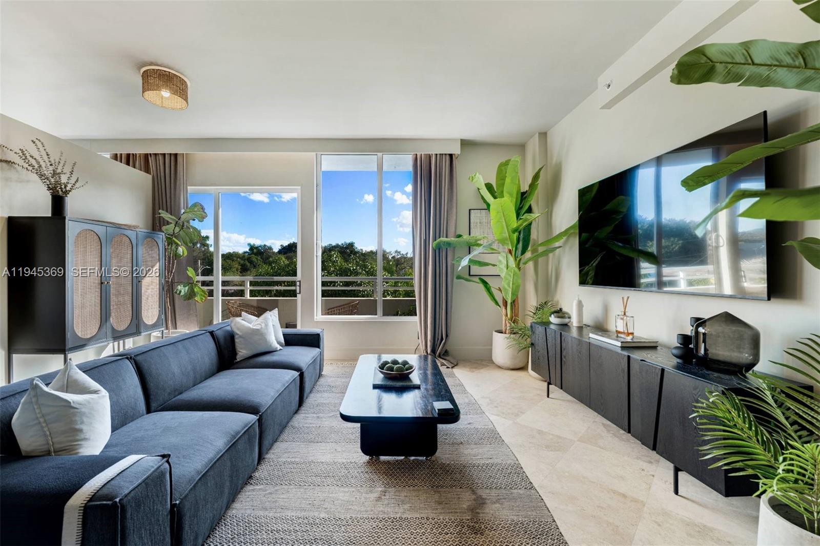 3250 Grand Avenue 306