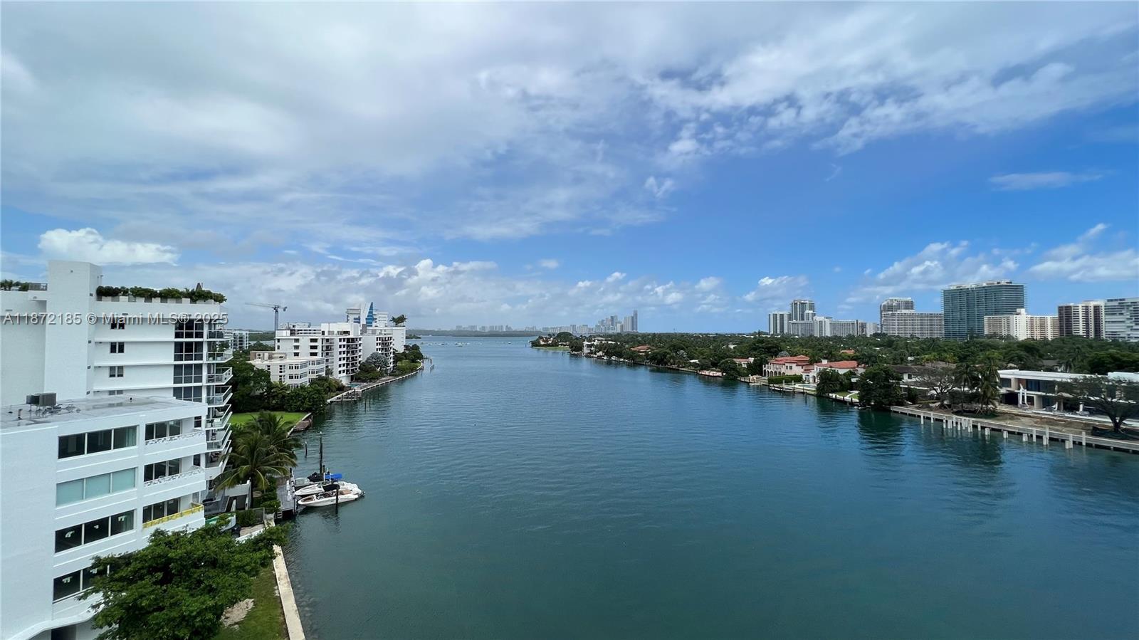 BAY HARBOUR ISLAND - Residential