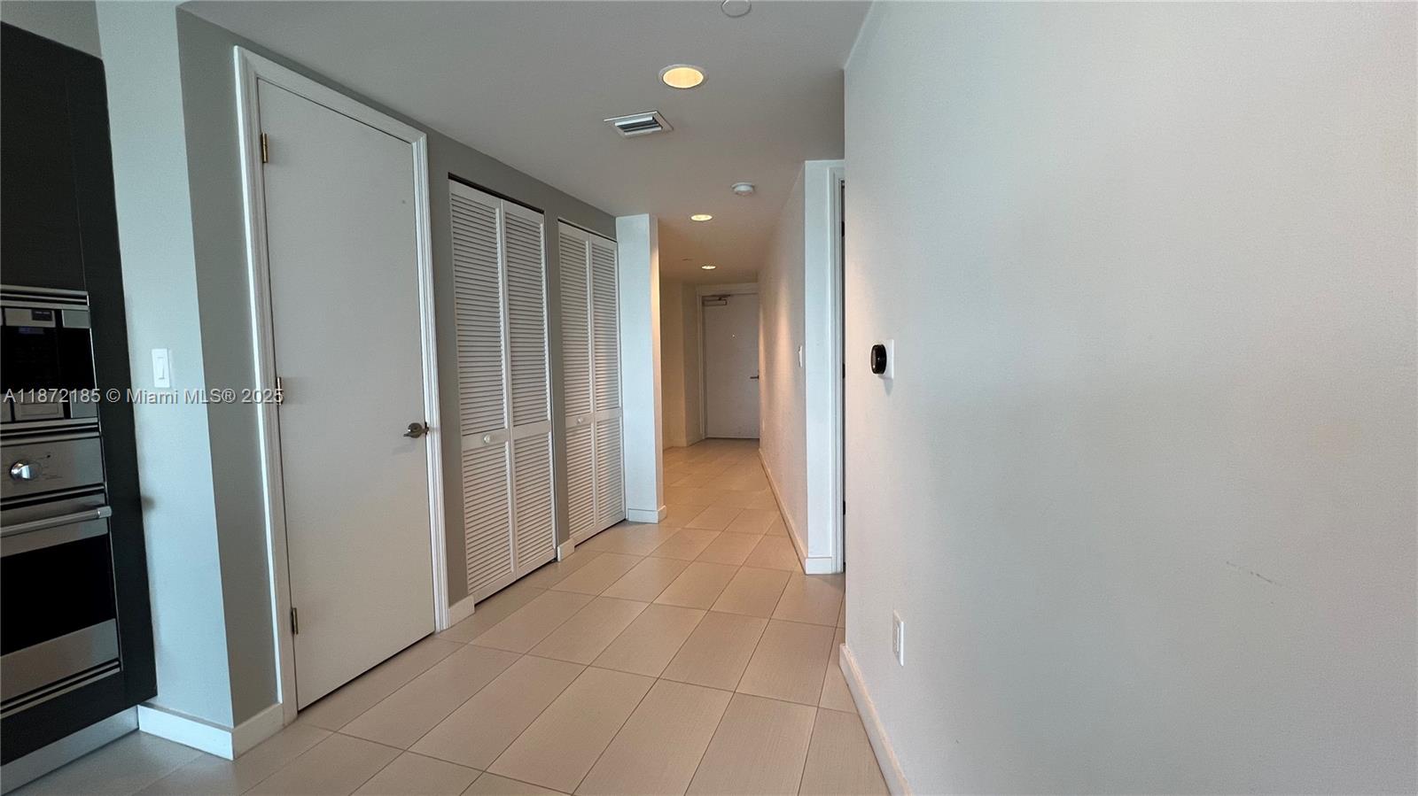 BAY HARBOUR ISLAND - Residential