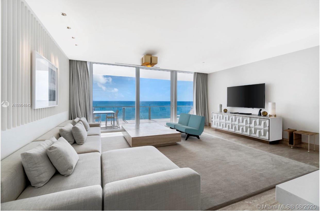 SURF CLUB CONDO - Residential