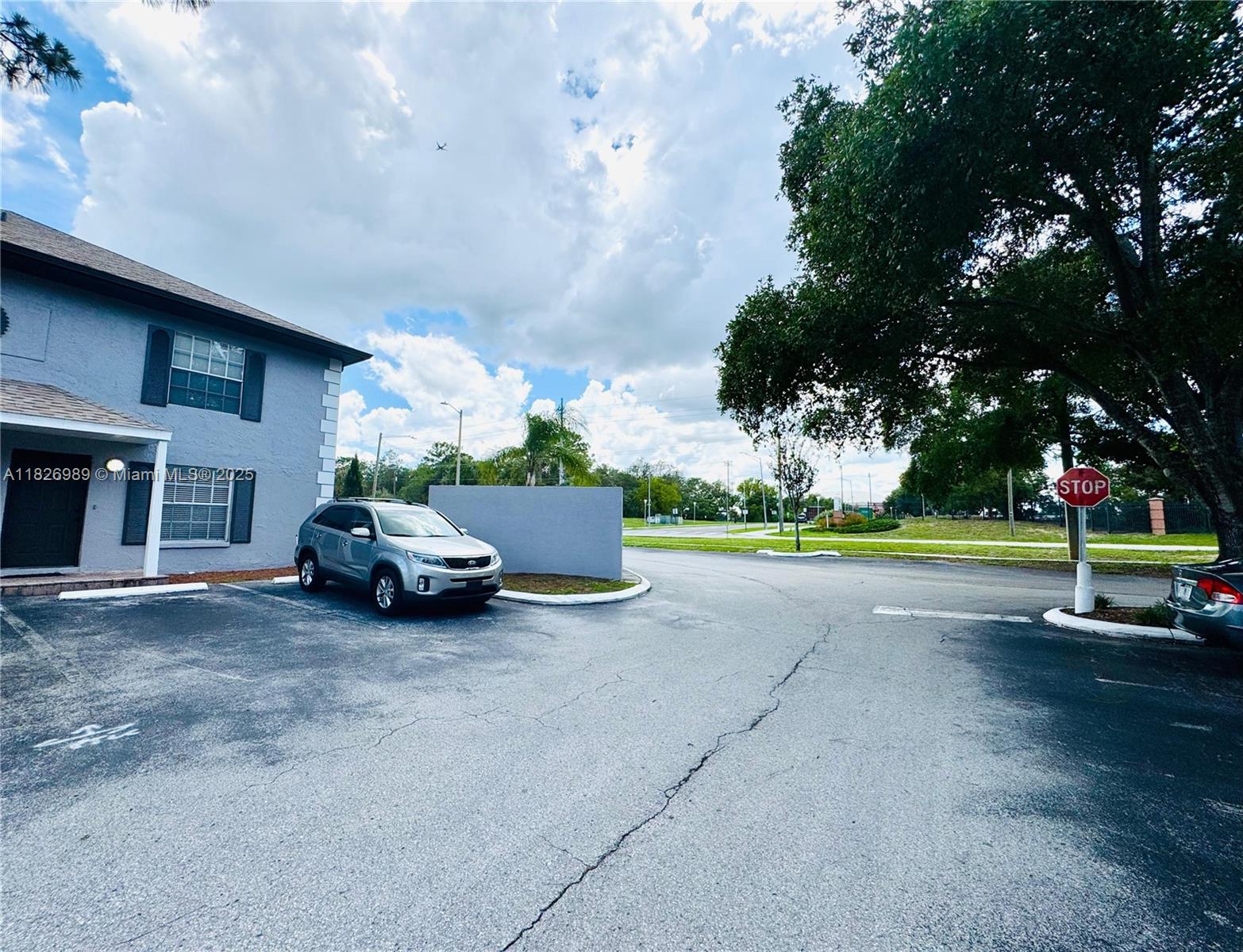 Amazing investment potential! This beautiful townhome is located directly across the street from USF, and is in prime location with close proximity to Bush Gardens, University Mall and numerous restaurants and businesses. Use as a rental property, primary or secondary home. This rare 3 bedroom, 2.5 bath townhome, has a separate living and family room with an open concept kitchen downstairs. Upstairs is the master bedroom, which features an en-suite bath and walk in closet. The 2nd floor also includes two additional spacious bedrooms, an additional bathroom and a laundry closet, screened in patio, and wood floors throughout most of the unit.