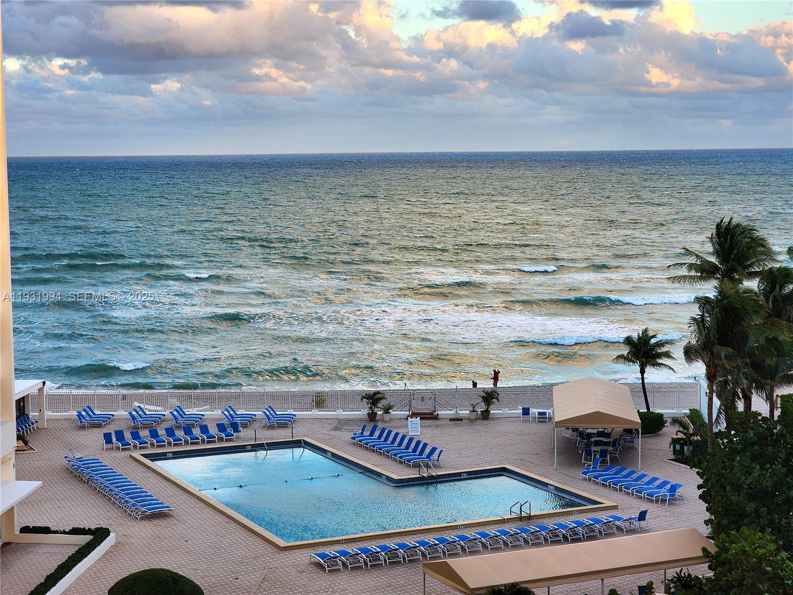 ALEXANDER TOWERS CONDO - Residential Lease