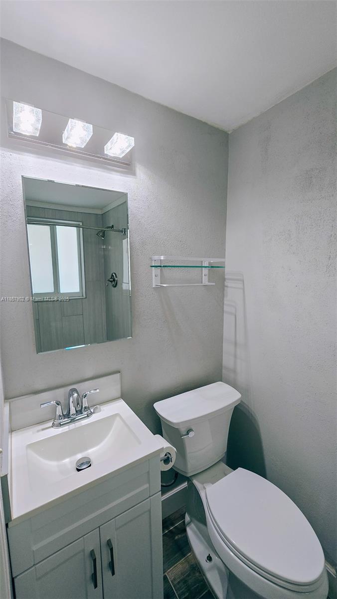 KINGSLAND PINES - Residential Lease