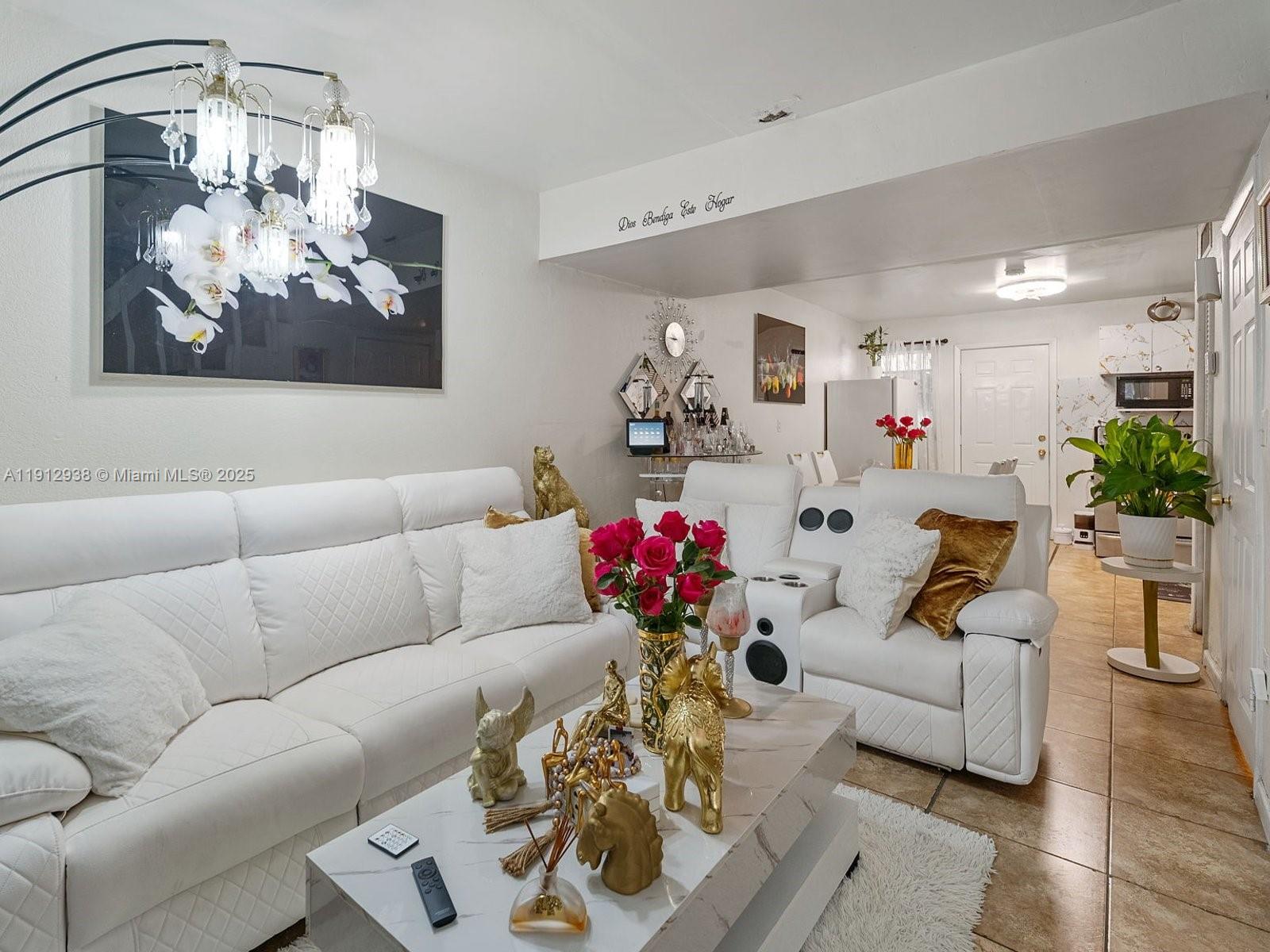 4470 CONDO - Residential