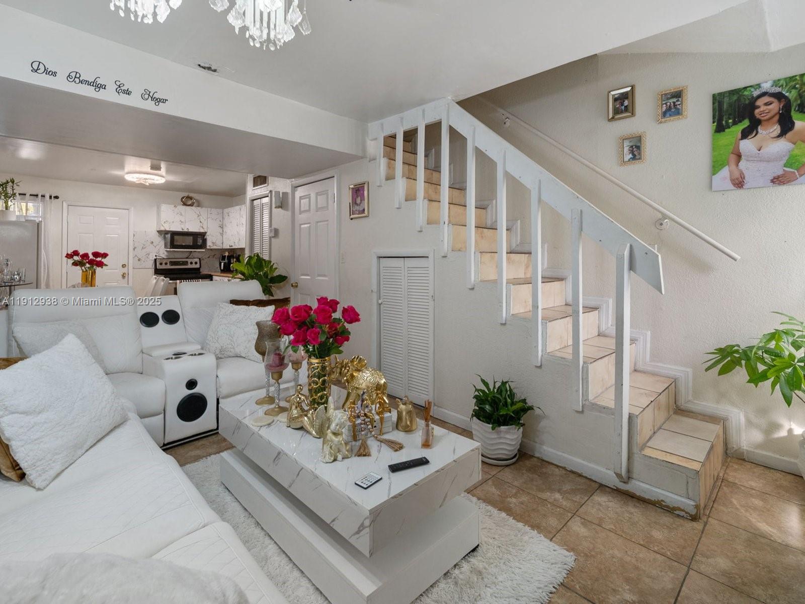 4470 CONDO - Residential