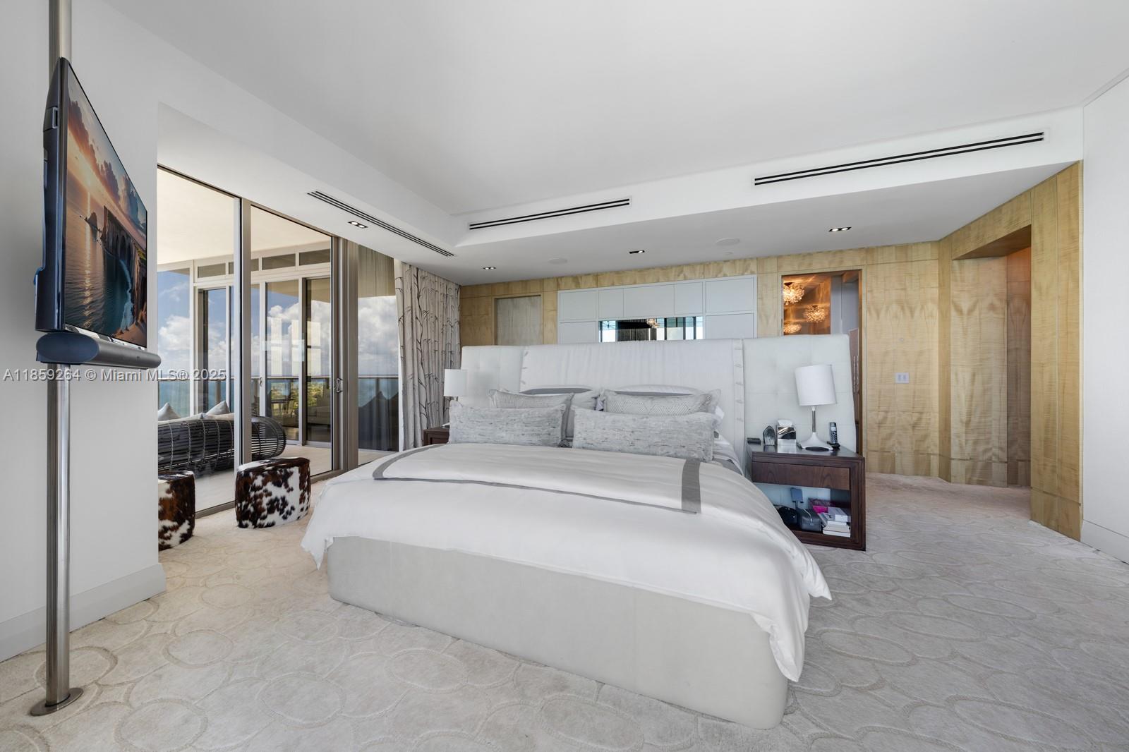 BAL HARBOUR NORTH SOUTH - Residential