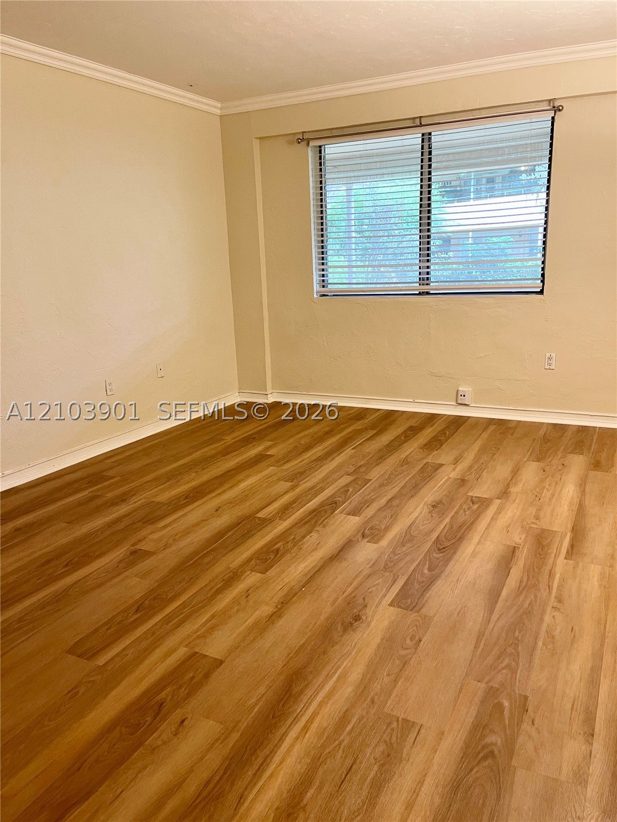 Properties 4 30 Park Dr 12-B
