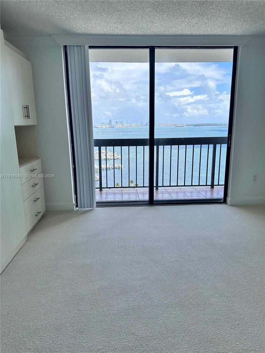 BRICKELL BAY CLUB CONDO - Residential Lease