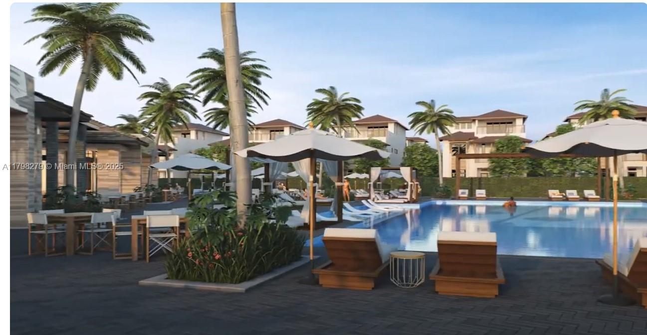 DOWNTOWN DORAL SOUTH PHAS - Residential