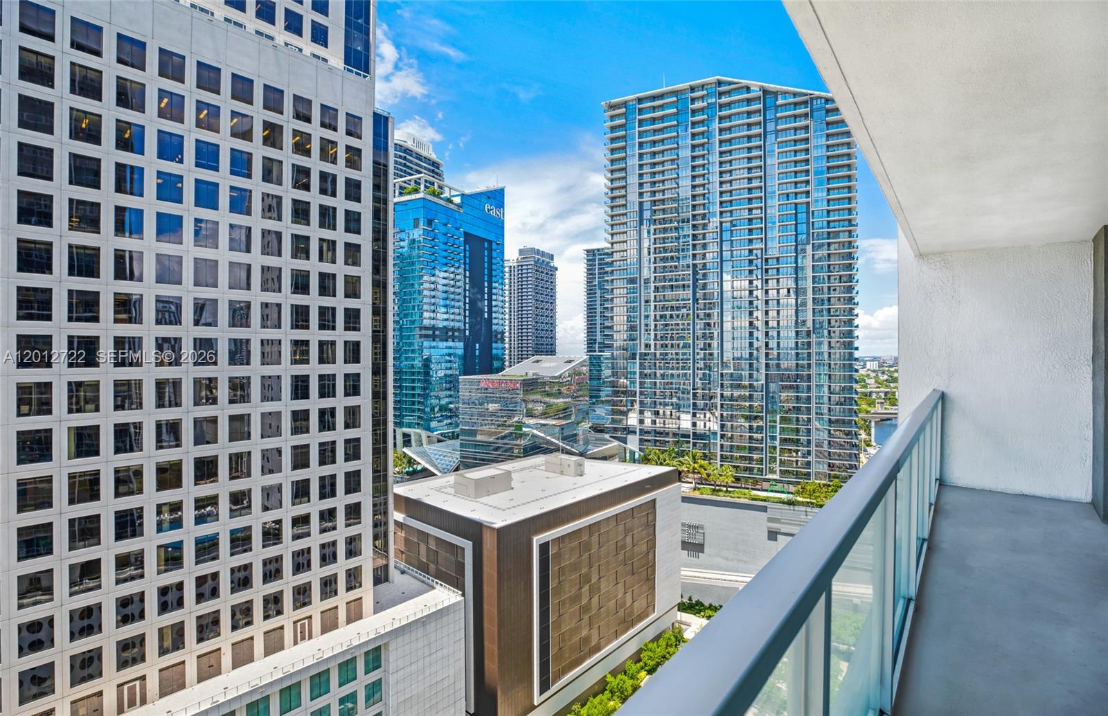 500 Brickell Ave 2508
