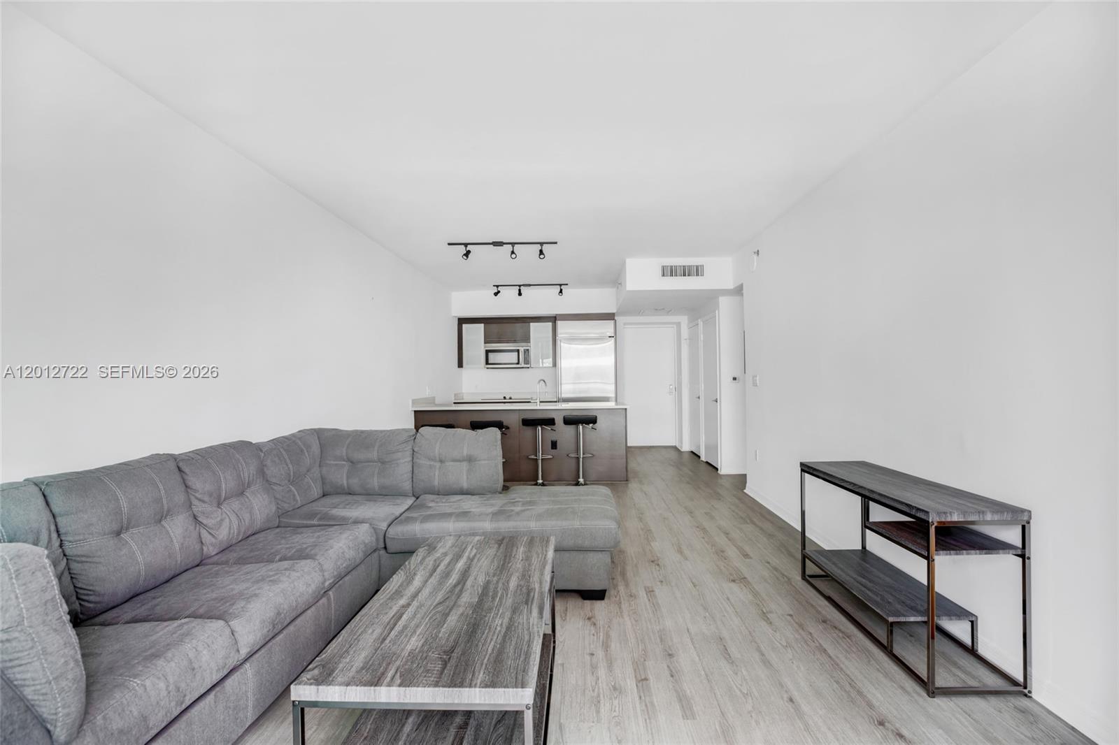 500 BRICKELL EAST CONDO - Residential Lease