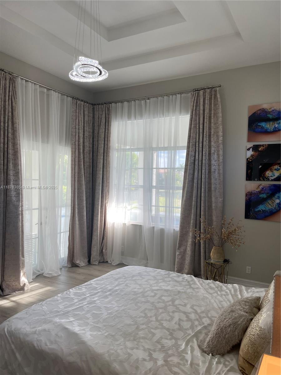 HERON BAY NORTHEAST - Residential