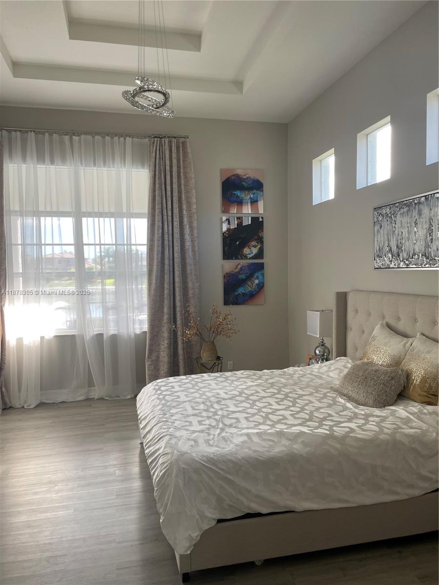 HERON BAY NORTHEAST - Residential