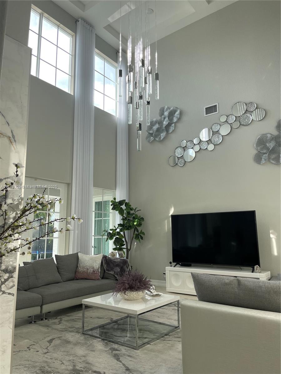 HERON BAY NORTHEAST - Residential
