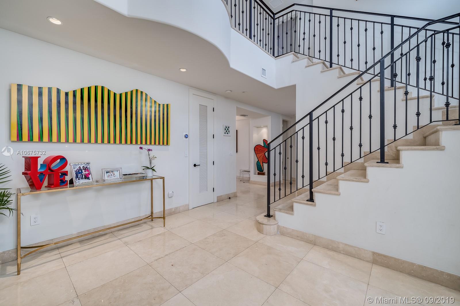 TROPICAL ISLE HOMES SUB 3 - Residential
