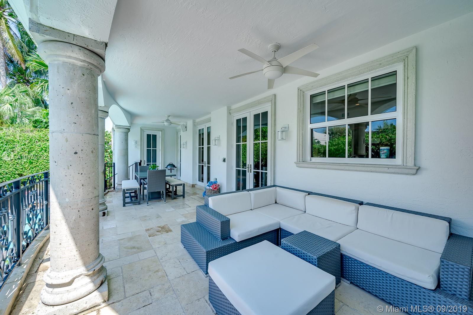 TROPICAL ISLE HOMES SUB 3 - Residential