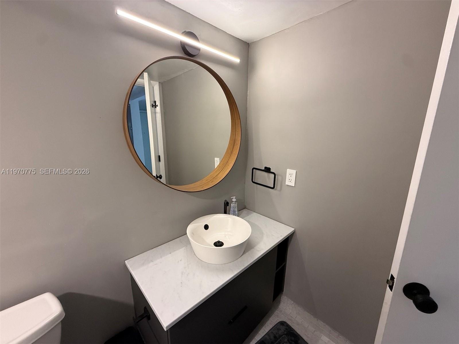 VILLAS AT BONAVENTURE IN - Residential