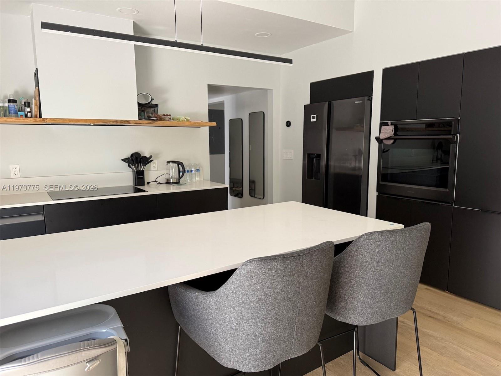 VILLAS AT BONAVENTURE IN - Residential