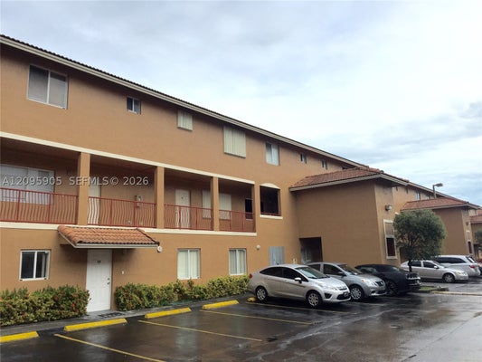 8183 NW 8TH ST APT C5, MIAMI, FL 33126 - Image ca7d5d84faaebd27570fb9e83d35171c/202372194