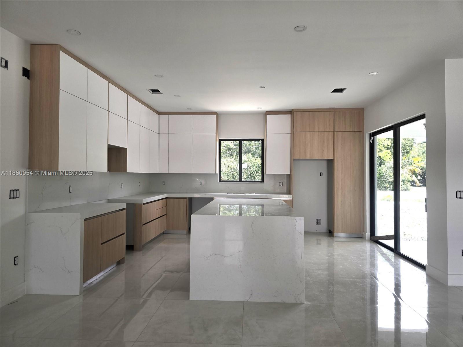 MAGNOLIA ESTATE - Residential