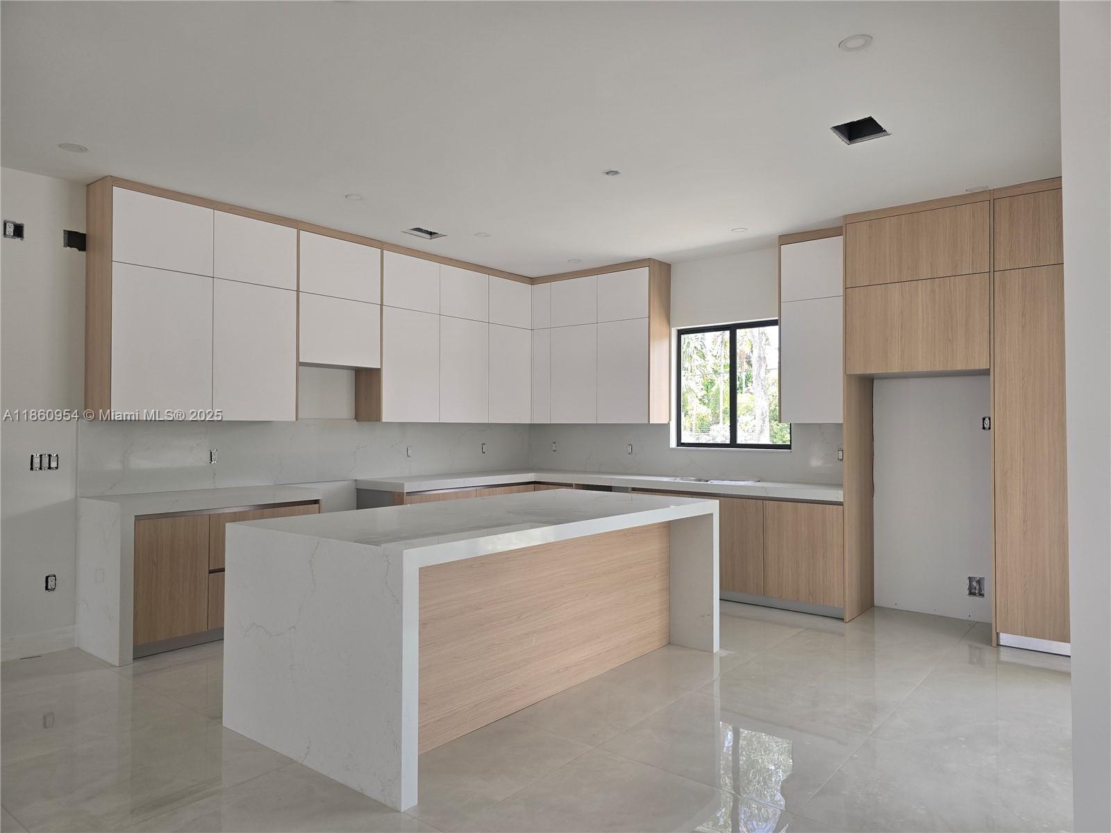 MAGNOLIA ESTATE - Residential