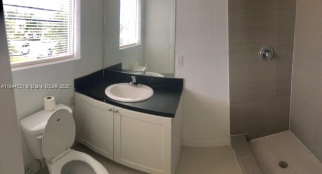 BISCAYNE BCH SUB - Residential Lease