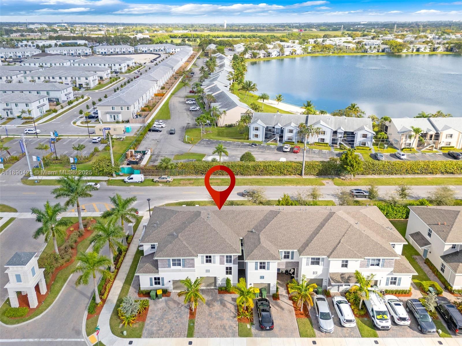 CEDAR AT KEYS GATE - Residential