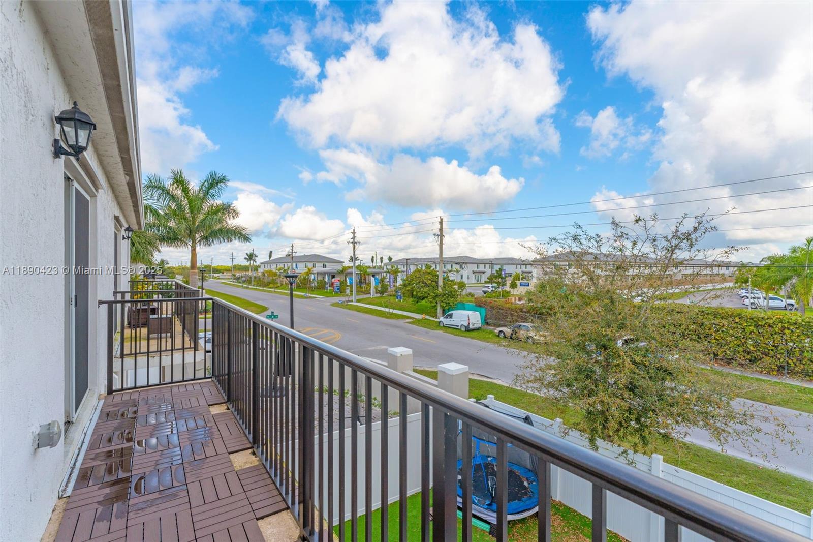 CEDAR AT KEYS GATE - Residential