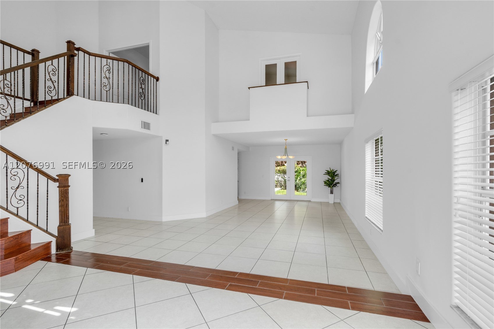 950 NW 197th Ter