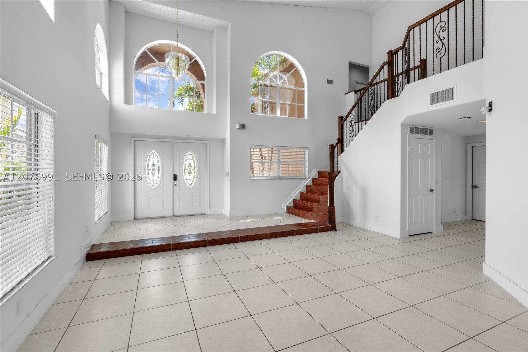 950 NW 197th Ter, Pembroke Pines FL 33029