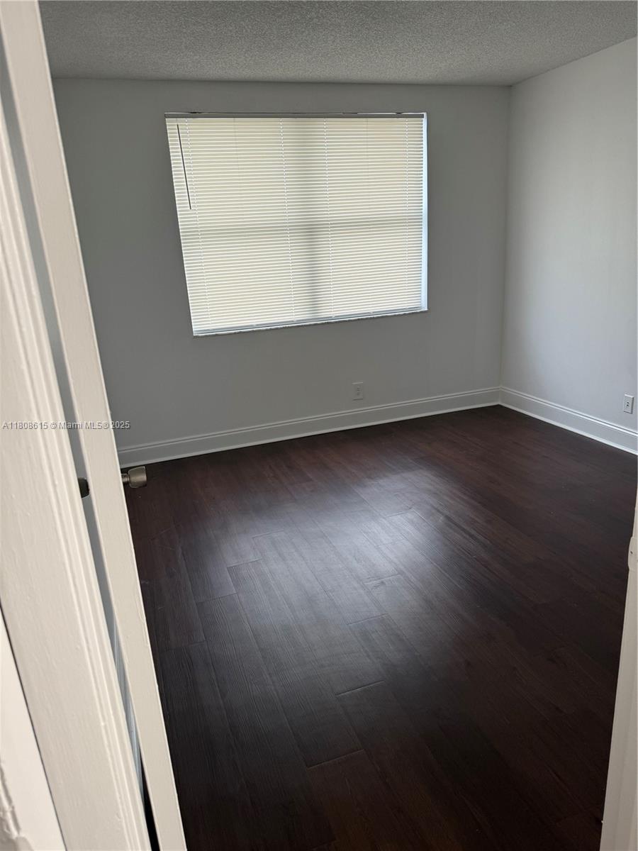 CLEAR LAKE CLUB CONDO - Residential Lease