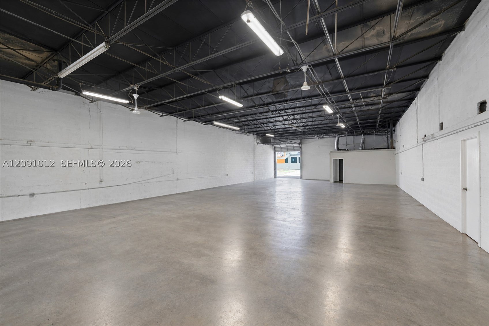 266 W 21st St