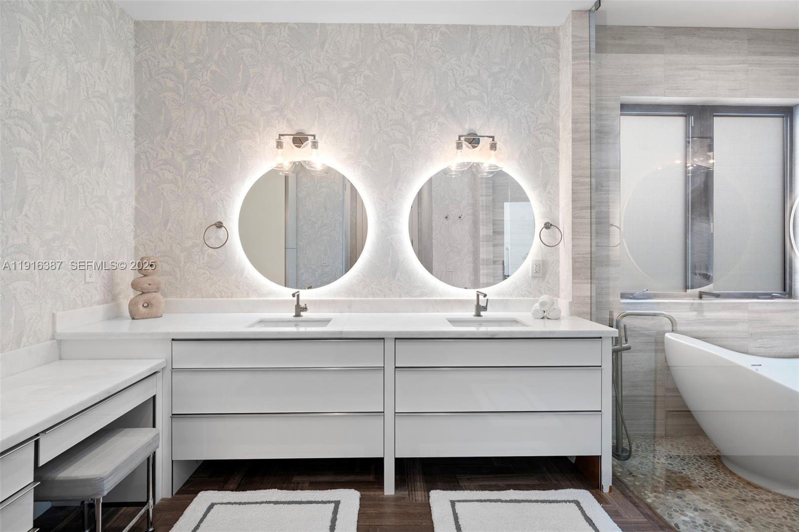 BRICKELL FLAGLER - Residential