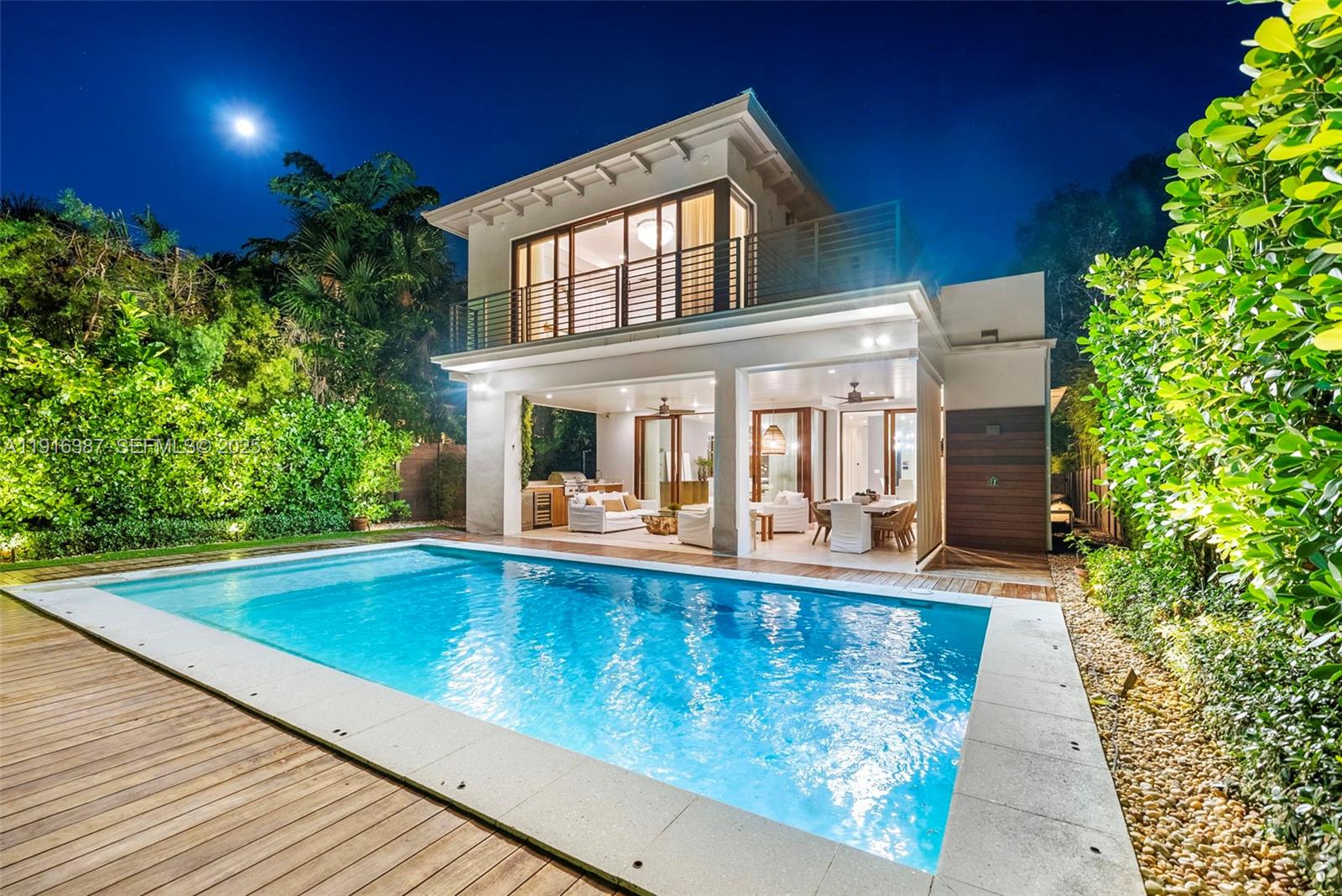 BRICKELL FLAGLER - Residential