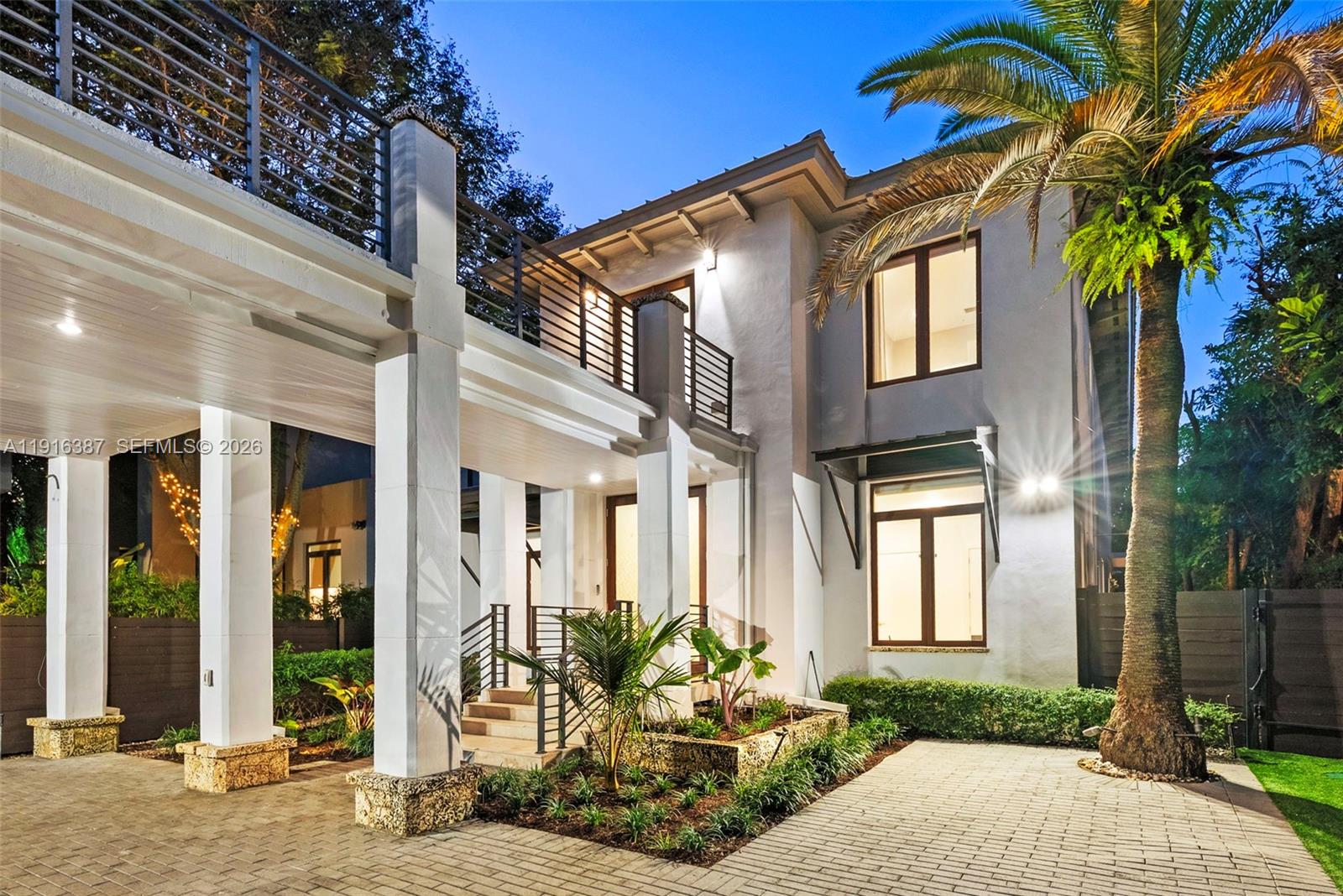 BRICKELL FLAGLER - Residential