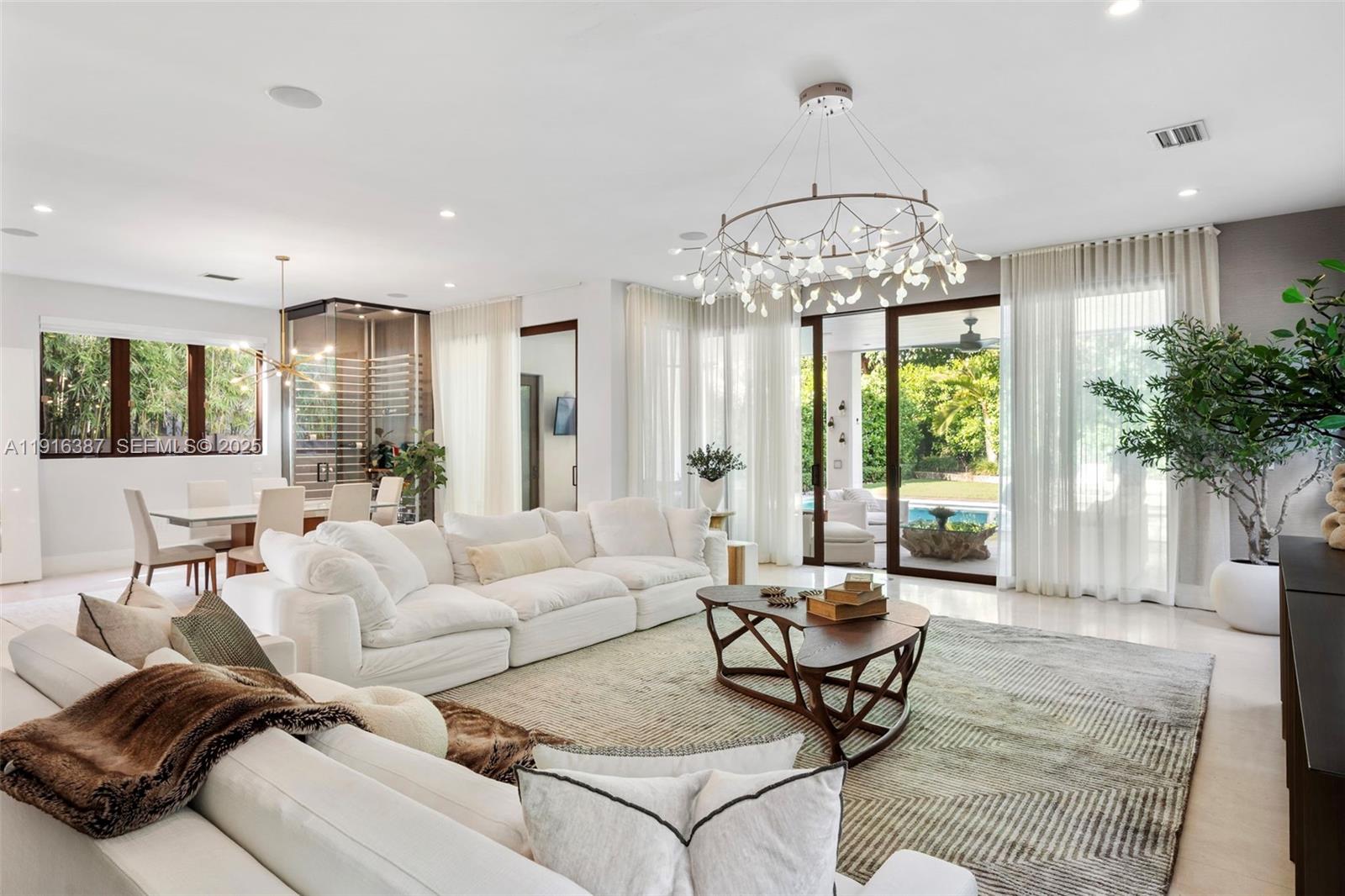 BRICKELL FLAGLER - Residential