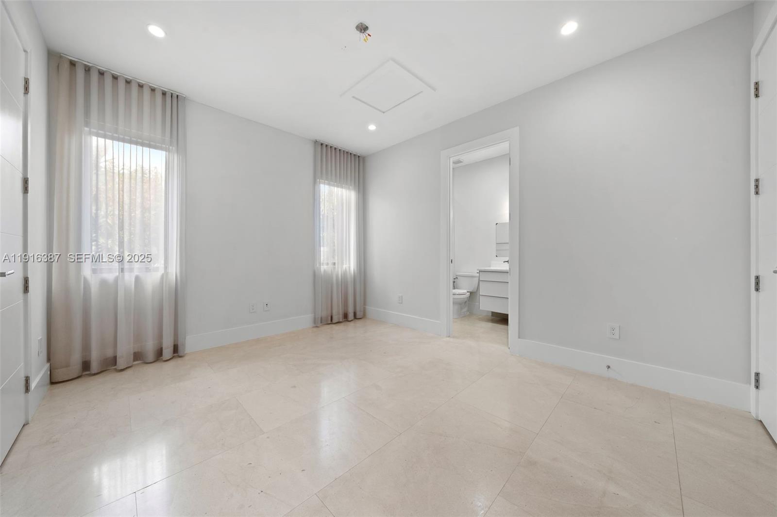 BRICKELL FLAGLER - Residential