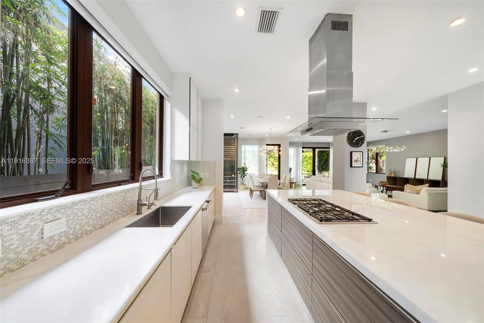 BRICKELL FLAGLER - Residential