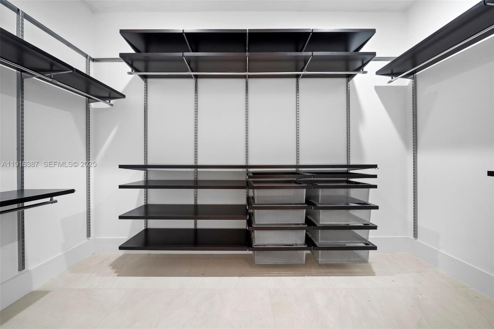 BRICKELL FLAGLER - Residential