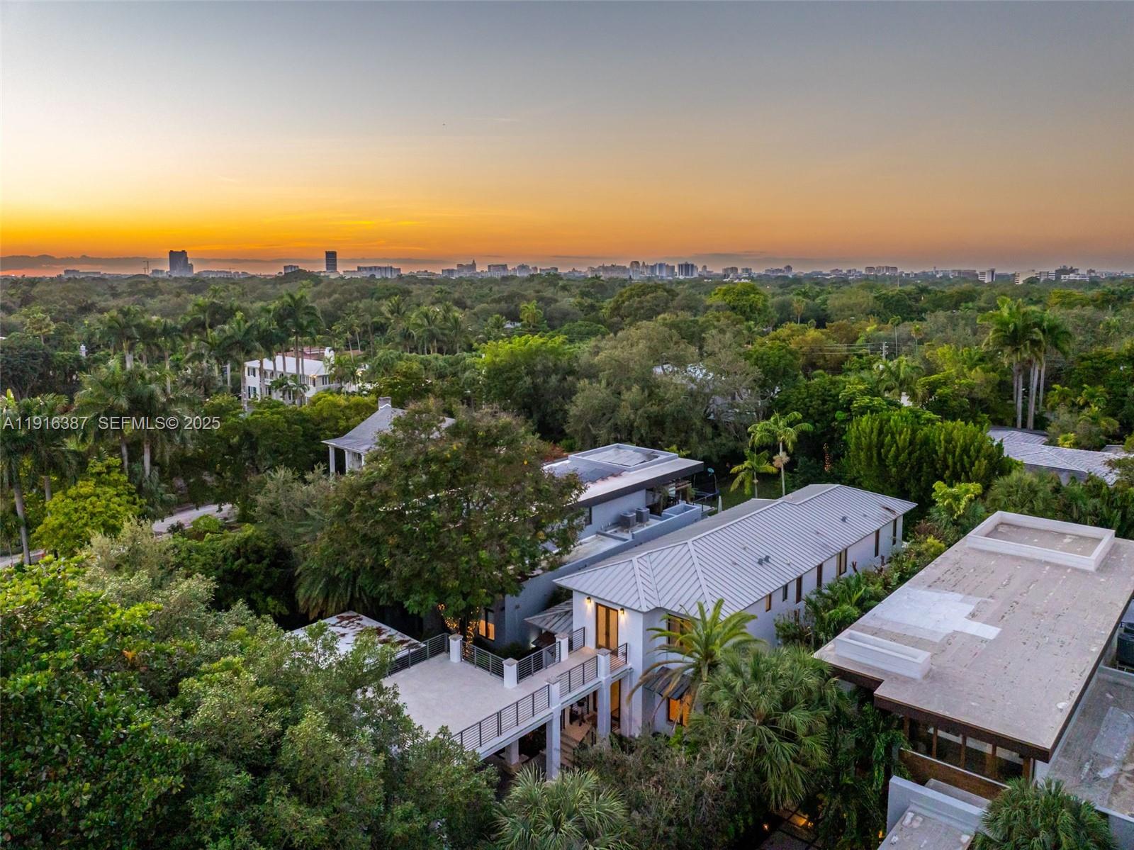 BRICKELL FLAGLER - Residential