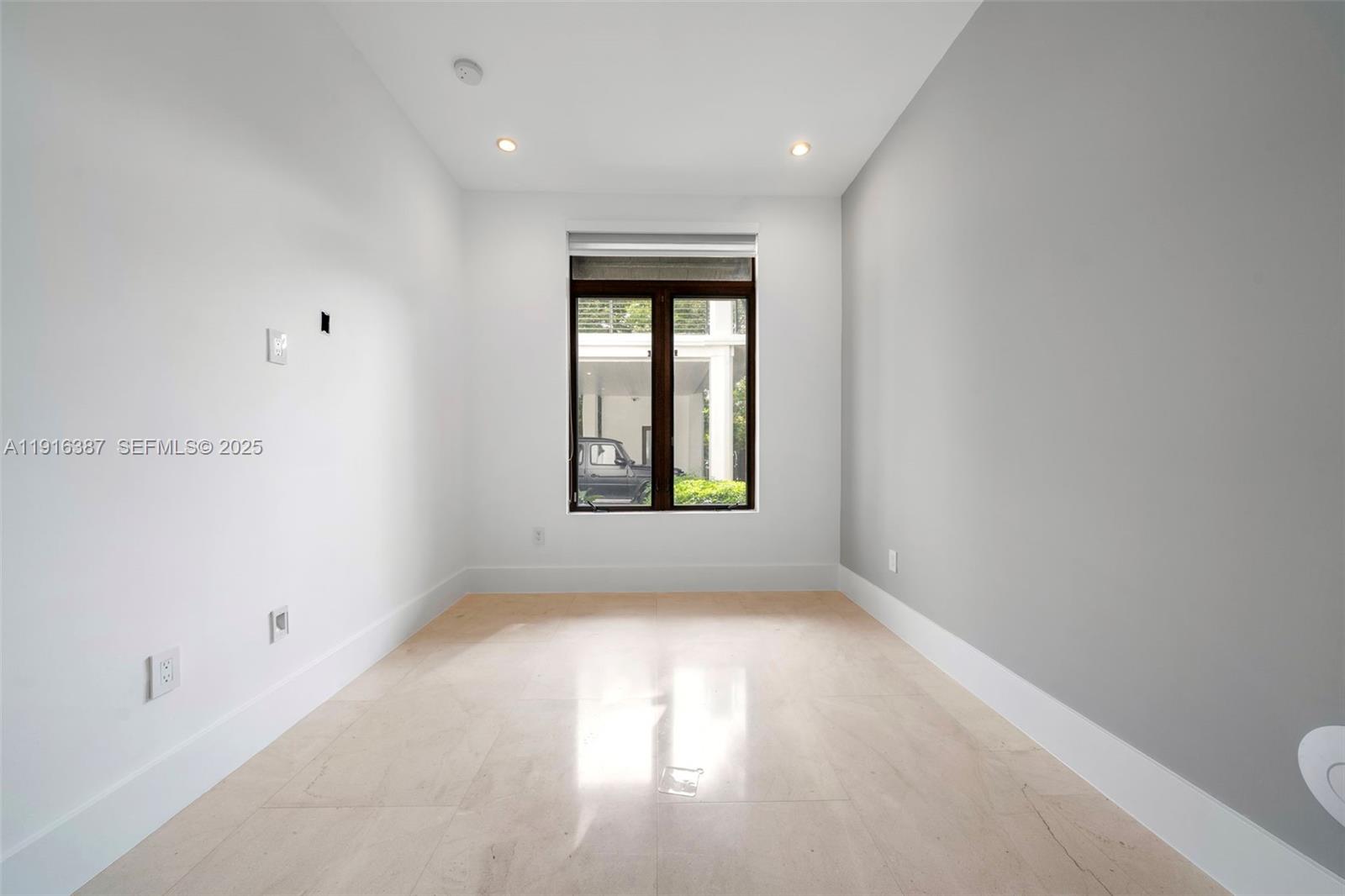 BRICKELL FLAGLER - Residential